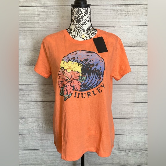 Hurley Tops - Hurley | NWT Women’s Floral Graphic Tee